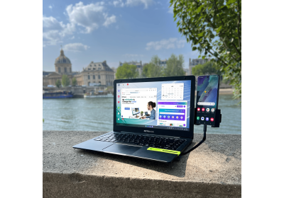 MiraBook Review – The Lapdock That Turns Your Smartphone into a Laptop